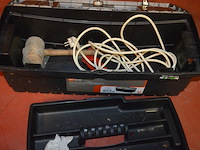 Pvc werkkoffer, boorhamer powerplus powx11831, slijpschijf metabo (defect), ophanging bonrath en mad, 2 led werflampen - afbeelding 10 van  12