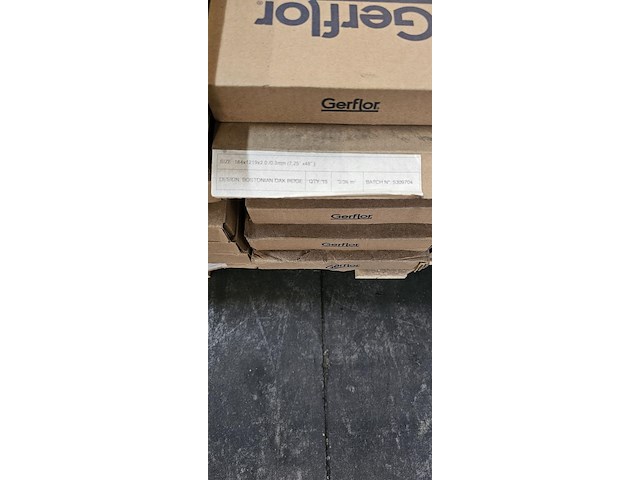 Pvc zelf te verlijmen 107m² - afbeelding 5 van  5