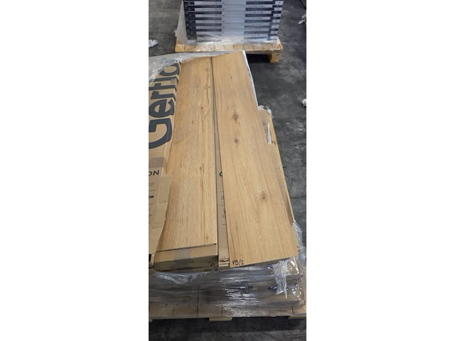 Pvc zelf te verlijmen 127m² - afbeelding 1 van  4