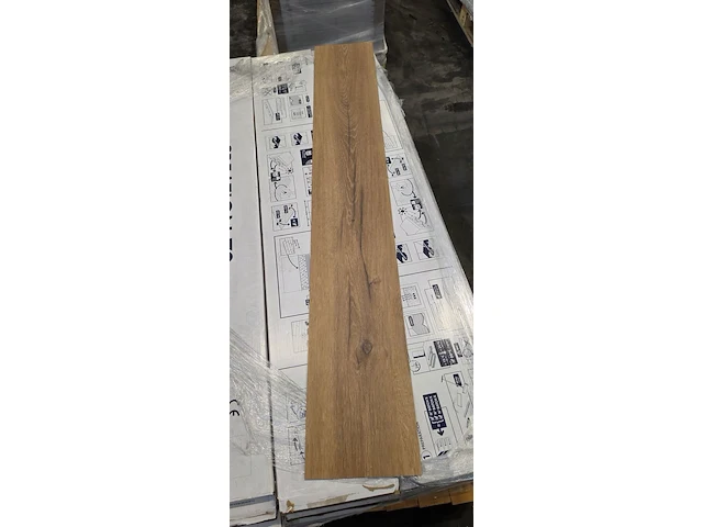 Pvc zelf te verlijmen 155m² - afbeelding 1 van  4