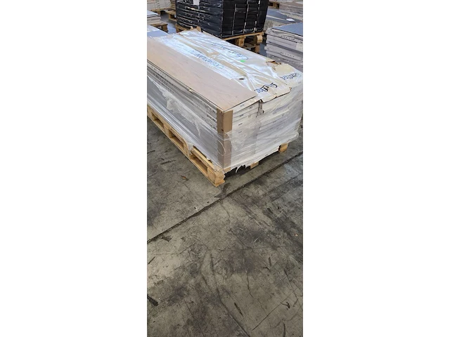Pvc zelf te verlijmen 155m² - afbeelding 2 van  3