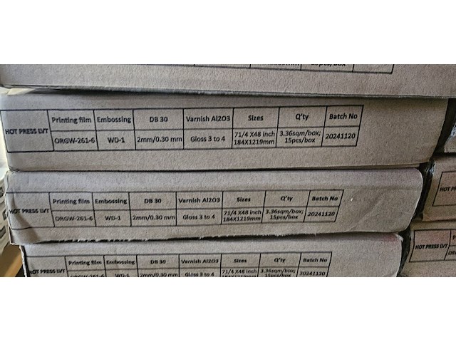 Pvc zelf te verlijmen 168m² - afbeelding 4 van  5