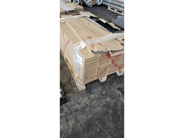 Pvc zelf te verlijmen 168m² - afbeelding 5 van  5