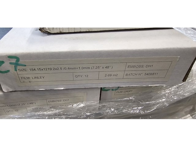 Pvc zelf te verlijmen 60m² - afbeelding 2 van  5