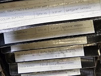 Pvc zelfklevend 170m² - afbeelding 4 van  5