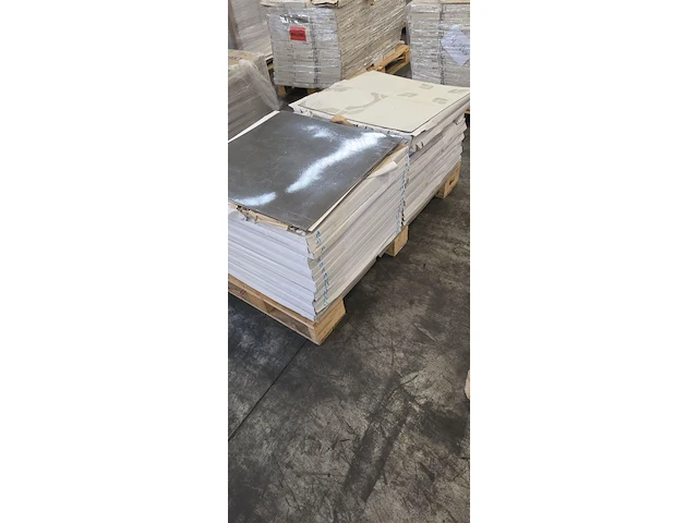 Pvc zelfklevend 66m² - afbeelding 4 van  5