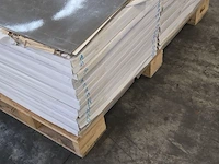 Pvc zelfklevend 66m² - afbeelding 4 van  5