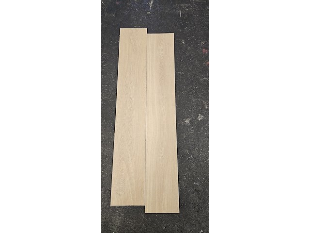 Pvc zelfklevend 89m² - afbeelding 1 van  5