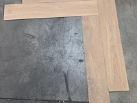 Pvc zelfklevend visgraat 25m²