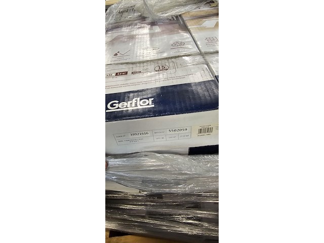 Pvc zelfklevend visgraat 55m² - afbeelding 4 van  4