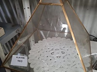 Pyramide - afbeelding 1 van  3