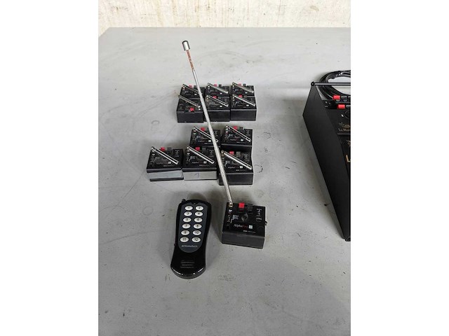 Pyro sfx controller - afbeelding 4 van  5