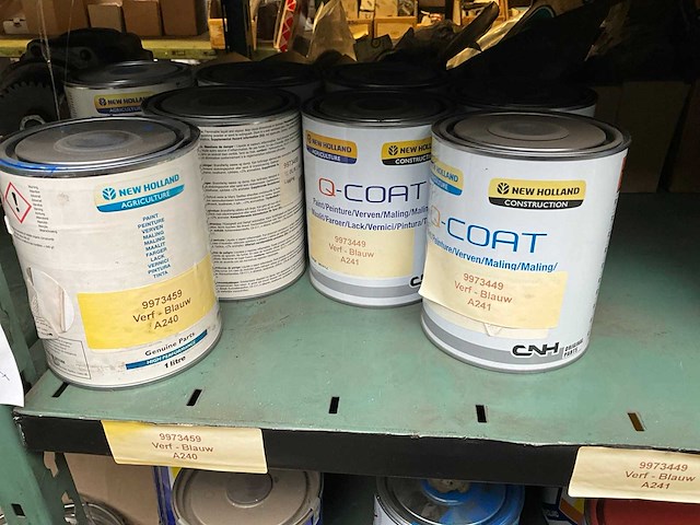 Q-coat (new holland) partij originele autolak - afbeelding 1 van  7