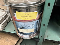 Q-coat (new holland) partij originele autolak - afbeelding 6 van  7