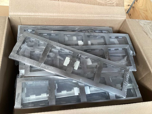 Q-link 4 voudig afdekraam, serie s2 , rvs (70x) - afbeelding 1 van  3