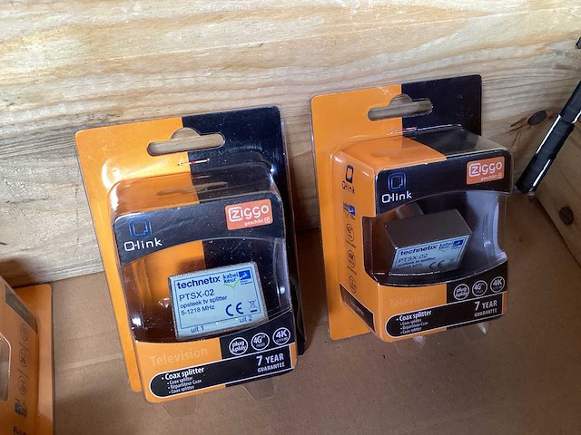 Q-link coax splitter (74x) - afbeelding 1 van  3