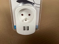 Q-link dominostekker met dubbele usb lader (96x) - afbeelding 2 van  4