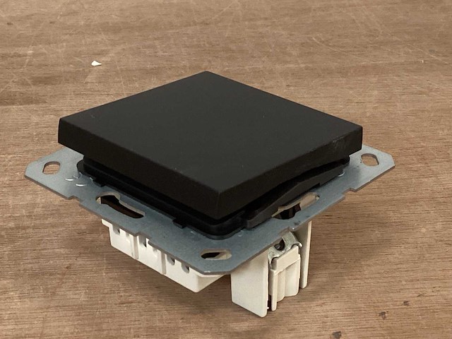 Q-link f-line wisselschakelaar (35x) - afbeelding 4 van  5