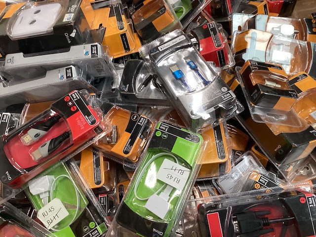 Q-link mix kavel audio- en computeraccessoires (115x) - afbeelding 4 van  6