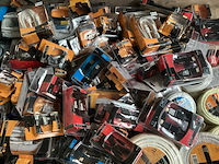 Q-link mix kavel audio- en computeraccessoires (55x) - afbeelding 1 van  6