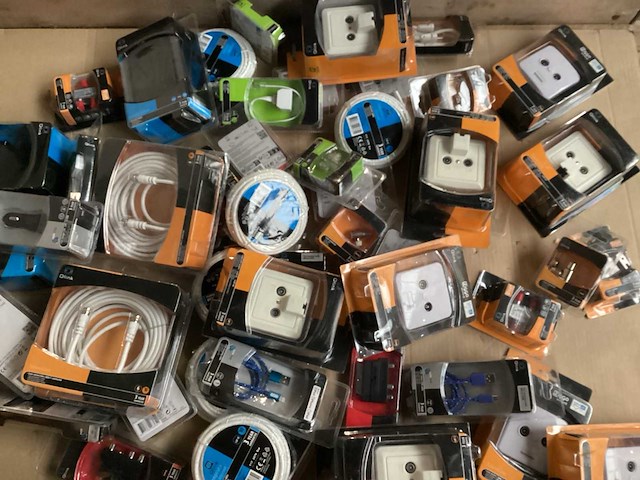 Q-link mix kavel audio- en computeraccessoires - afbeelding 2 van  7