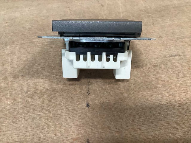 Q-link s-line schakelaar inbouw antraciet (10x) - afbeelding 3 van  6