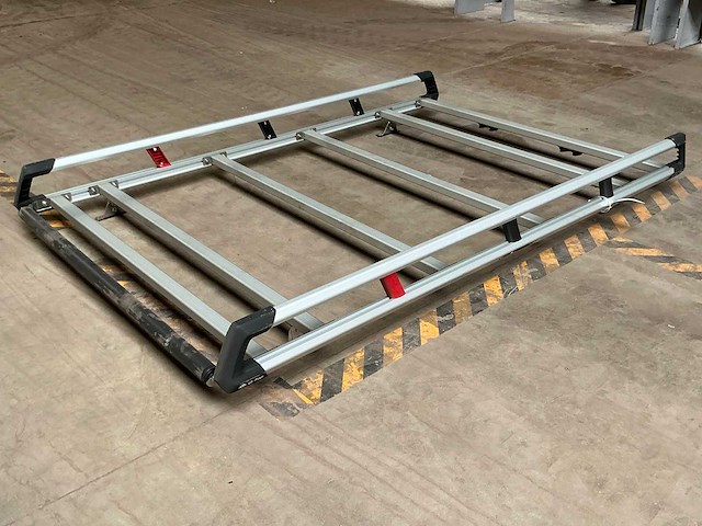 Q-tech vw caddy dakdrager - afbeelding 2 van  3