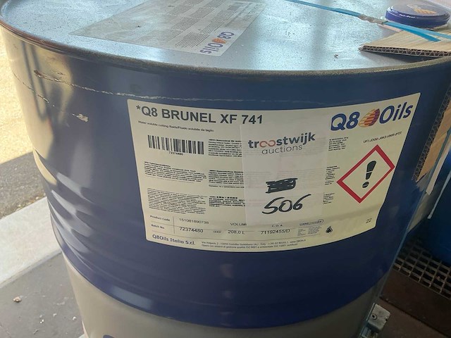 Q8 brunel xf 741 vat snijvloeistof - afbeelding 2 van  2