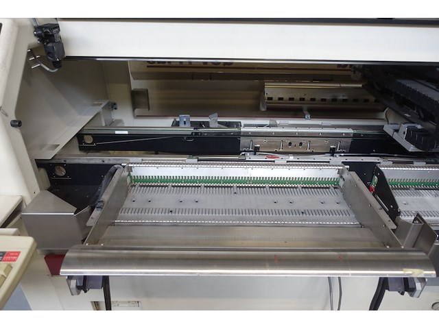 Qaud ( pick & place machine ) - afbeelding 5 van  9
