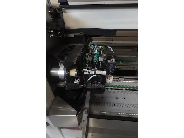 Qaud ( pick & place machine ) - afbeelding 5 van  9