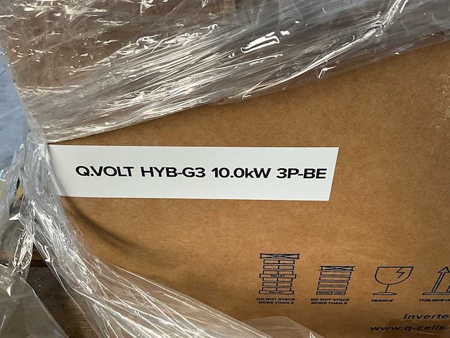 Qcells hyb-g3 omvormer 10 kw ongebruikt - afbeelding 3 van  4