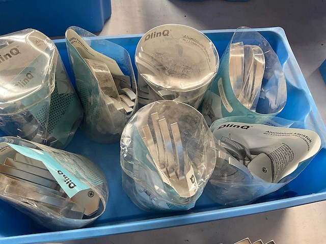 Qlinq aluminium kapstok met 5 draaibare jashaken (9x) - afbeelding 8 van  8