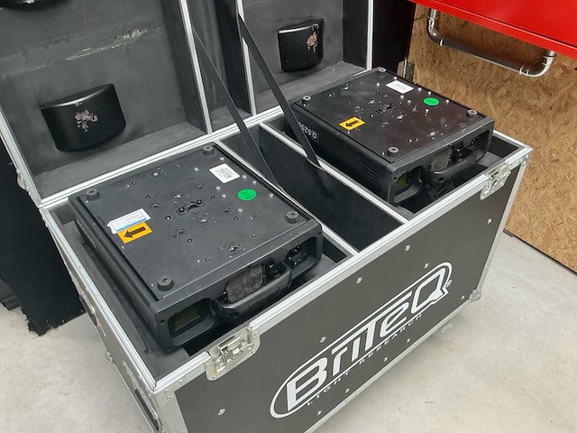 Qmax - s250 wash - various light equipment (2x) - afbeelding 3 van  7