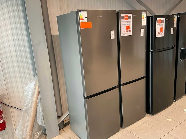 Qonos 978064 combi-koelkast - afbeelding 1 van  7