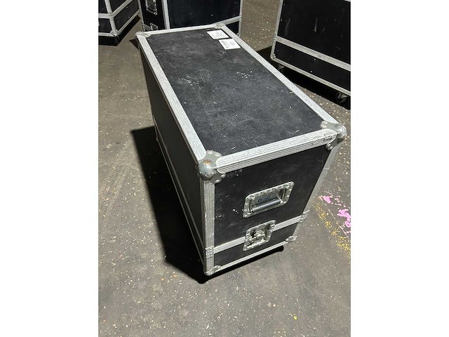 Qsc - kla12 - qsc line array kla (2x) - afbeelding 3 van  7
