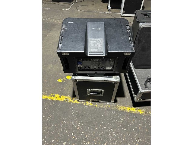 Qsc - kla12 - qsc line array kla (2x) - afbeelding 6 van  7