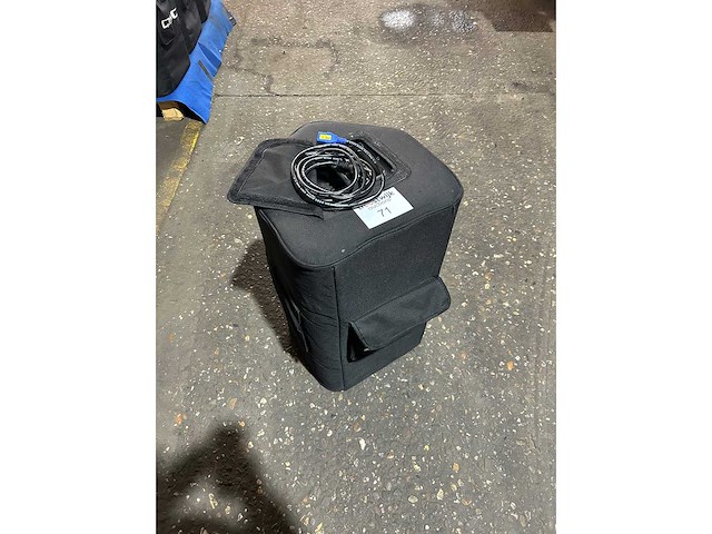 Qsc - kw122 - speakers (2x) - afbeelding 1 van  7