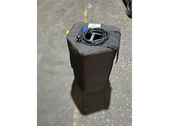 Qsc - kw122 - speakers (2x) - afbeelding 7 van  9