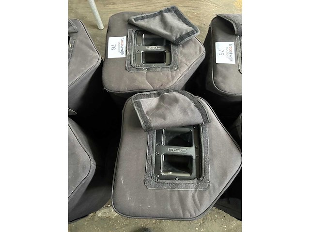 Qsc - kw122 - speakers (2x) - afbeelding 1 van  9