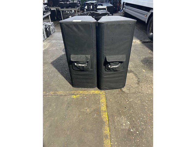 Qsc - kw153 - speaker qsc kw153 (2x) - afbeelding 2 van  3