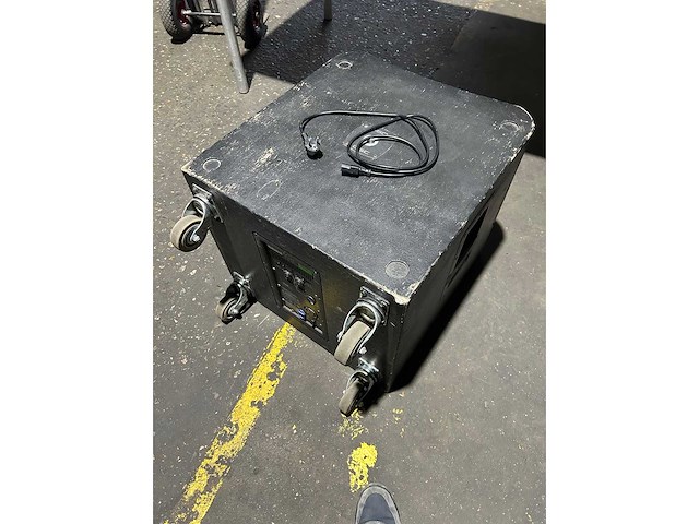 Qsc - kw181 - subwoofer qsc kw181 - afbeelding 3 van  3