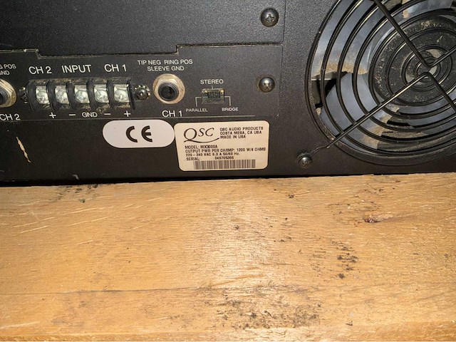 Qsc mx3000a versterker - afbeelding 4 van  4