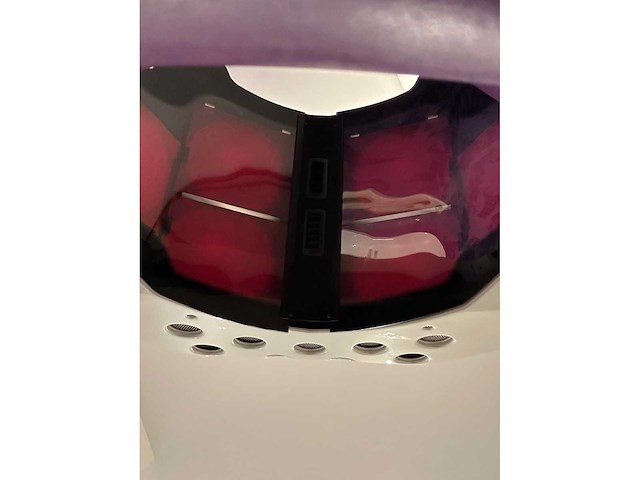 Qsence - qb y6000f - anti-aging collageen lichttherapie stoel - afbeelding 2 van  5