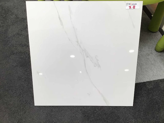 Qua granite opium blanco gepolijst 60x60 cm tegel 46,08 m² - afbeelding 3 van  6