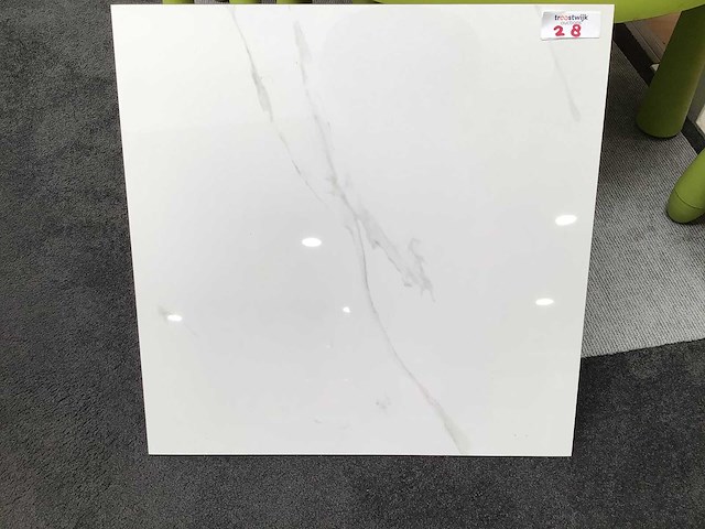 Qua granite opium blanco gepolijst 60x60 cm tegel 92,16 m² - afbeelding 1 van  1