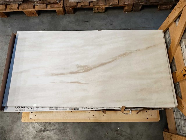 Qua granite pearl gepolijst vloertegel 60x120 cm 29,52 m² - afbeelding 2 van  4