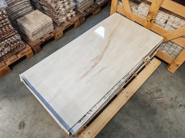 Qua granite pearl gepolijst vloertegel 60x120 cm 29,52 m² - afbeelding 3 van  4
