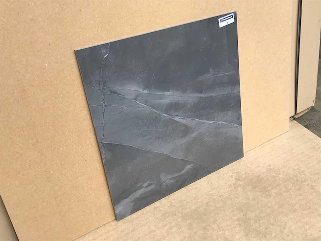 Qua granite space anthracite gepolijst vloertegel 60x60 cm 46,08 m² - afbeelding 8 van  8