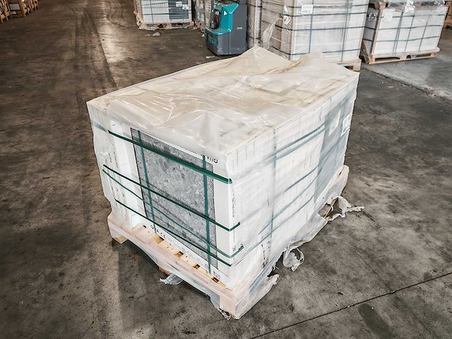 Qua granite terrazzo grigio outdoor tegel 60x60x2 cm 23,04 m² - afbeelding 6 van  8