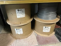 Quabbin bobijnen met diverse kabels (32x) - afbeelding 11 van  15